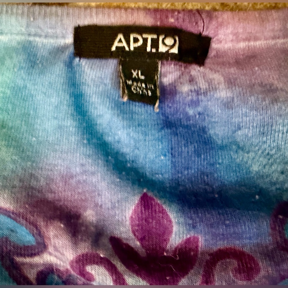 Apt 9 Blue & Purple Embellished Tee Sz XL - Picture 4 of 4